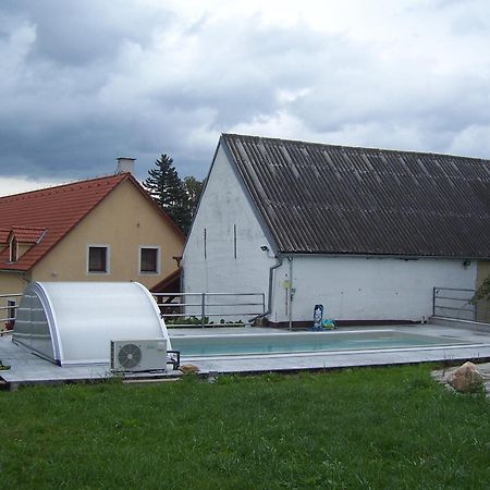 Penzion U Krumlova Srnín Zewnętrze zdjęcie